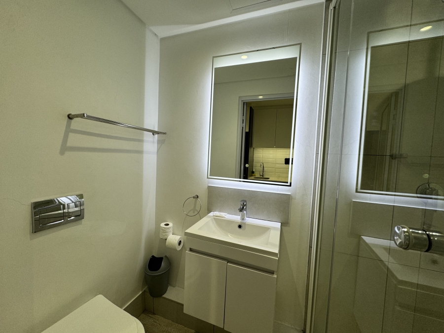 2 Bedroom Property for Sale in Woodstock Western Cape